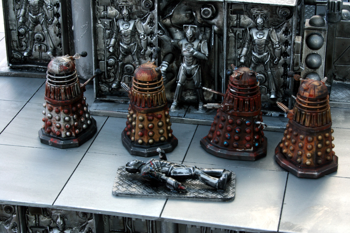 4_rusty_daleks_cyber_breakout